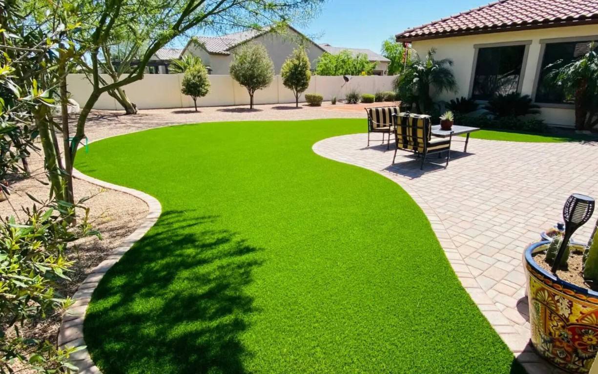 Beautiful artificial grass installation in Riverview, FL